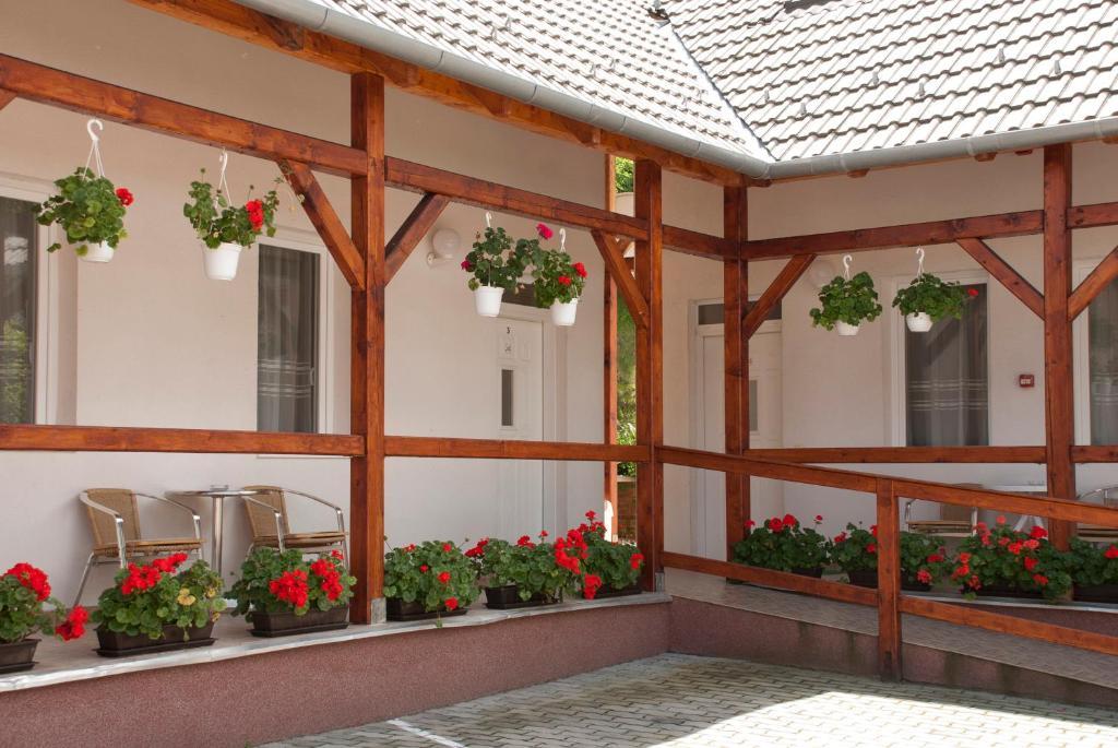 Apartamento Polonia Apartman Egerszalók Exterior foto