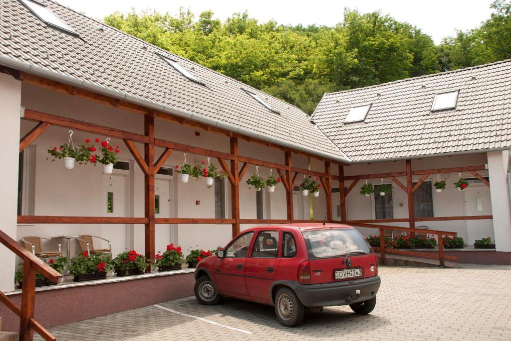 Apartamento Polonia Apartman Egerszalók Exterior foto